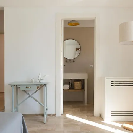 Pomes Ostuni